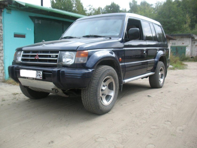Pajero II (v2_w, v4_w)