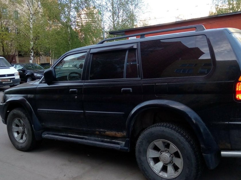 Mitsubishi Montero Sport 3.0 at, 2001