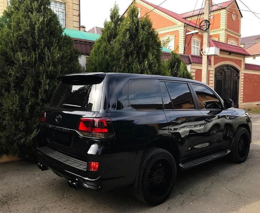 Toyota Land Cruiser 200 бункер