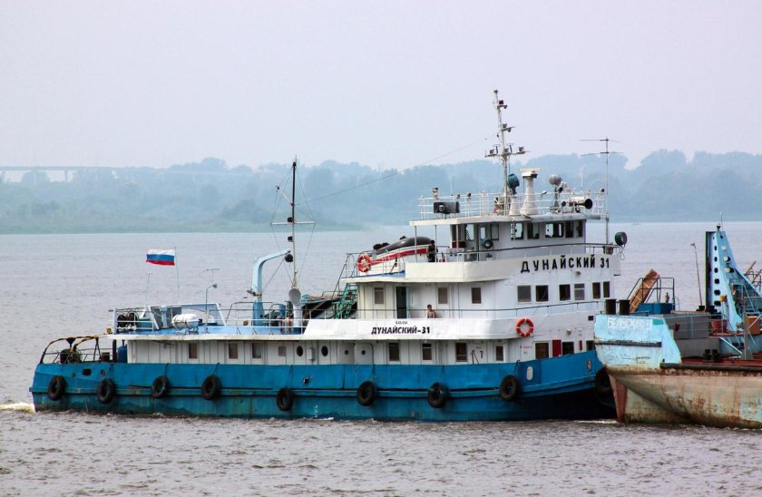 Дунайский 60 теплоход