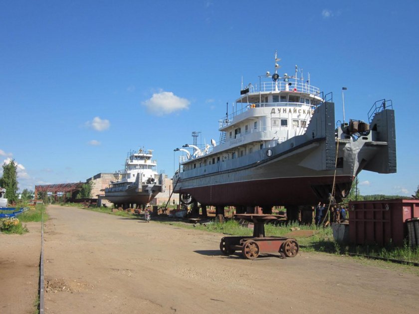 Теплоход Дунайский