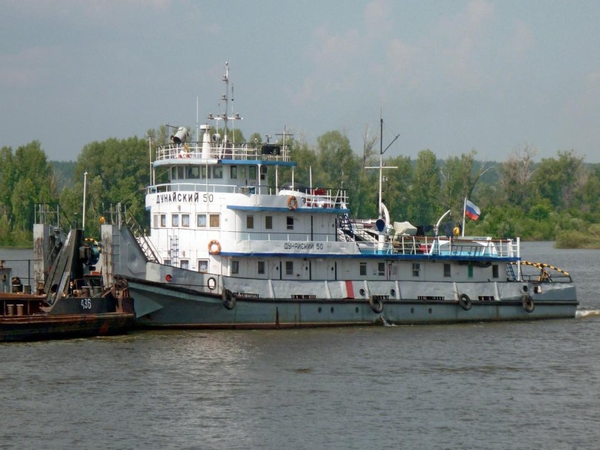 Дунайский 50 теплоход