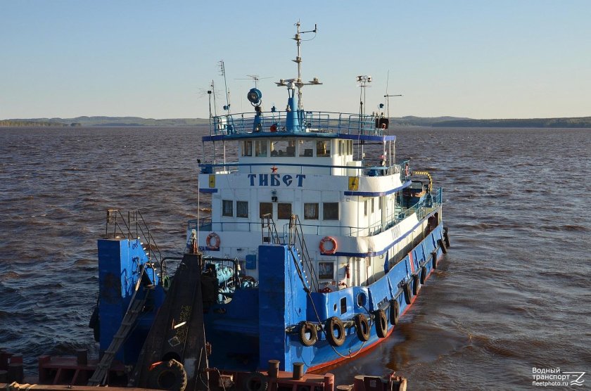 Теплоход Тибет толкач