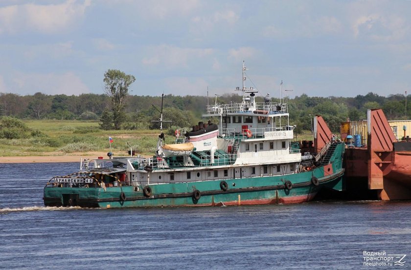 Речные буксиры и толкачи