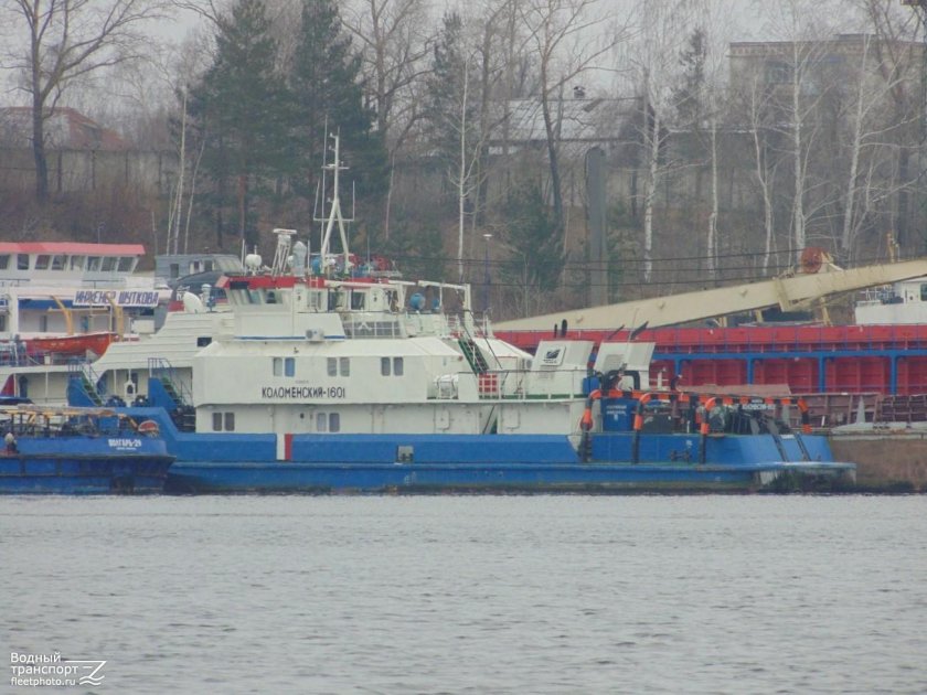 Коломенский 1601 судно