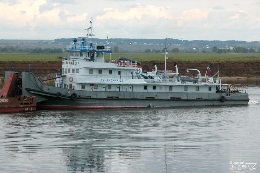 Теплоход Дунайский 65