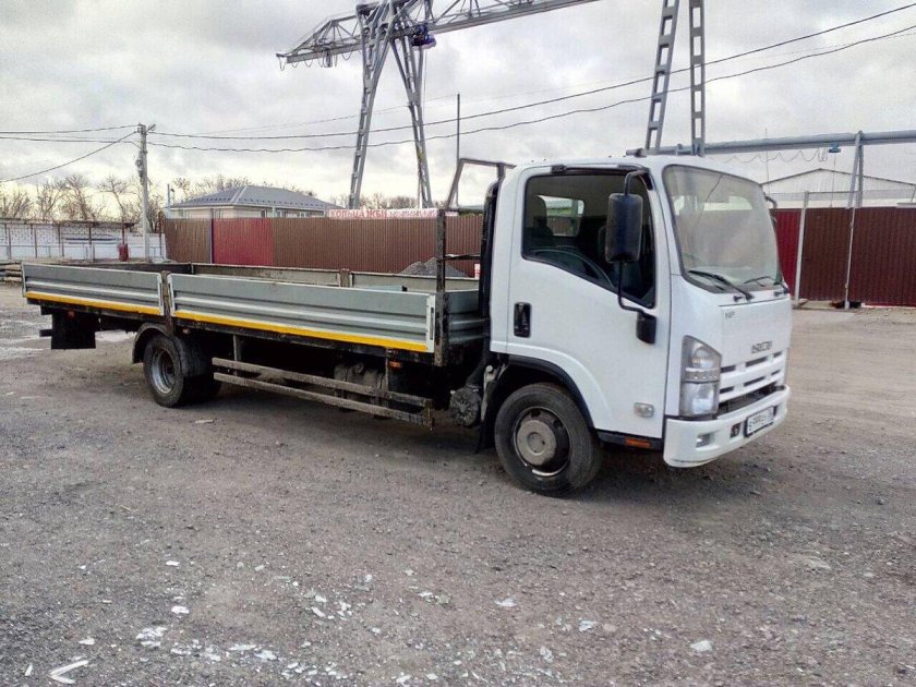 Исузу бортовой 3.5 тонн