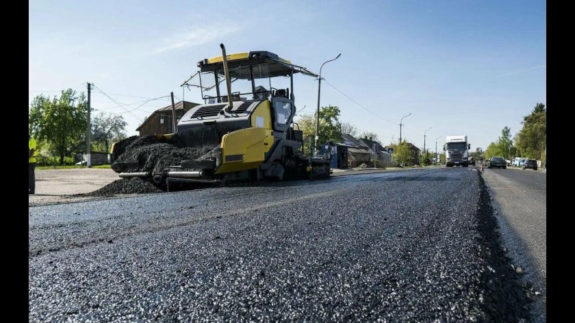Асфальтоукладчик ТСМ