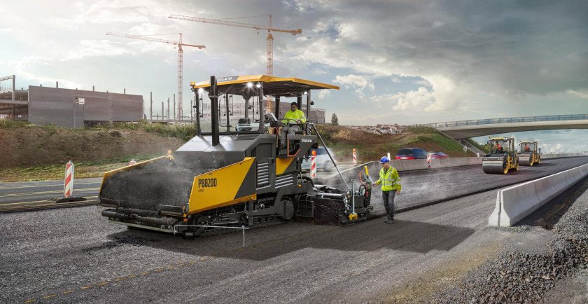 Асфальтоукладчик volvo p7820d