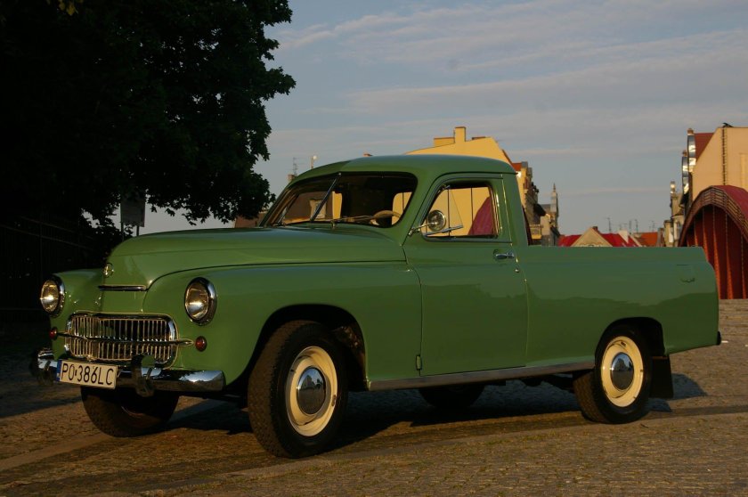 Машина FSO Warszawa