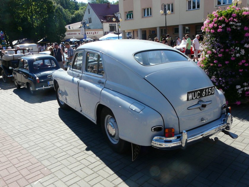 ГАЗ м20 Варшава