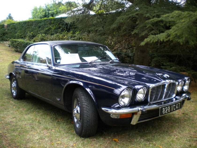 Jaguar xj6