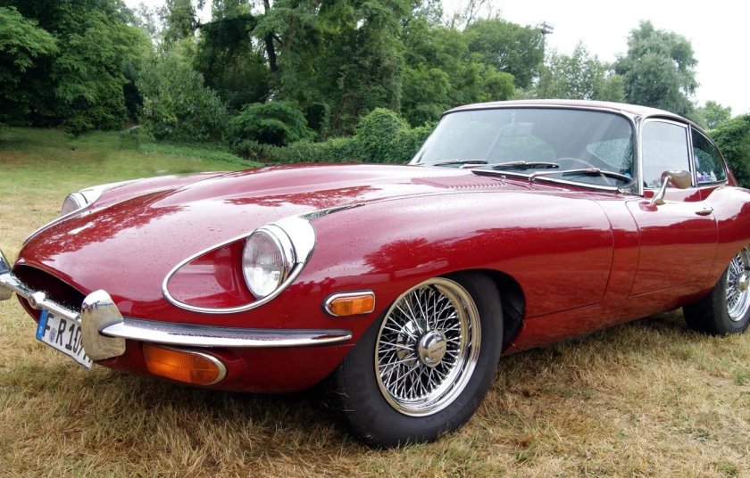 Jaguar e type 1990
