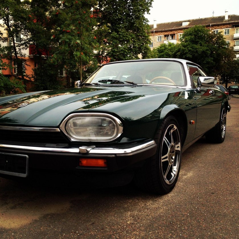 Ягуар XJS
