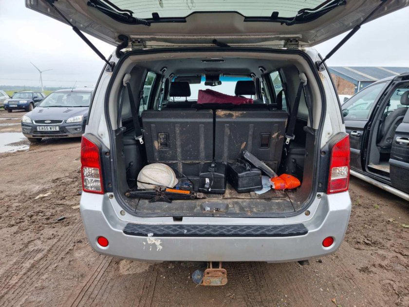 Задняя полка Ниссан Патфайндер r51