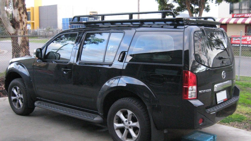 Nissan Pathfinder экспедиционник