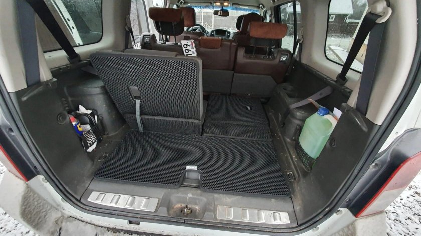 Nissan Pathfinder 2012 багажник