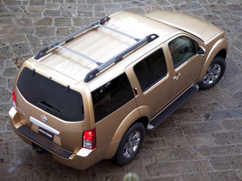 Nissan Pathfinder r51