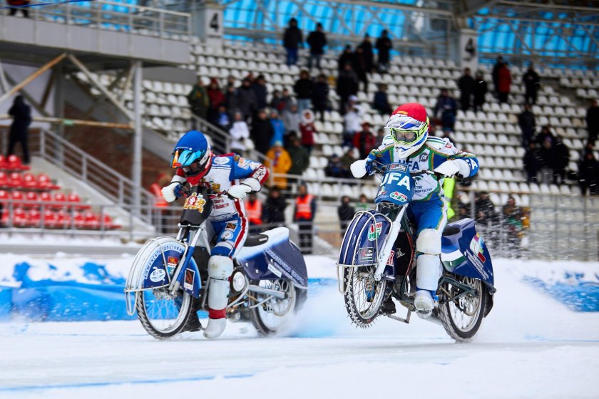 Мотогонки на льду 2023