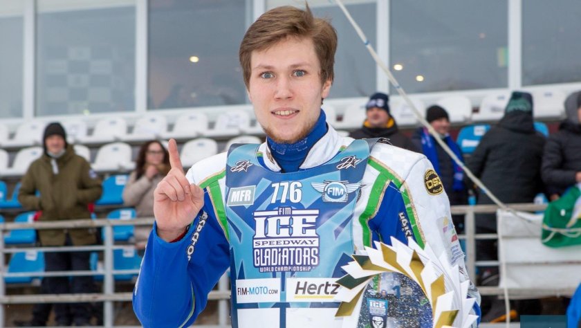 Никита Богданов мотогонщик