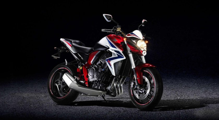 Honda cb1000r 2022