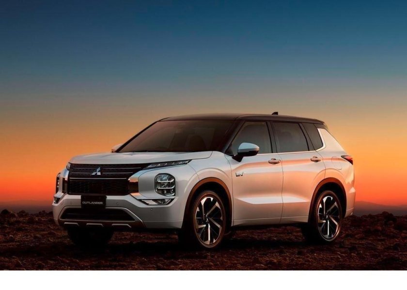 Мицубиси Аутлендер 2023