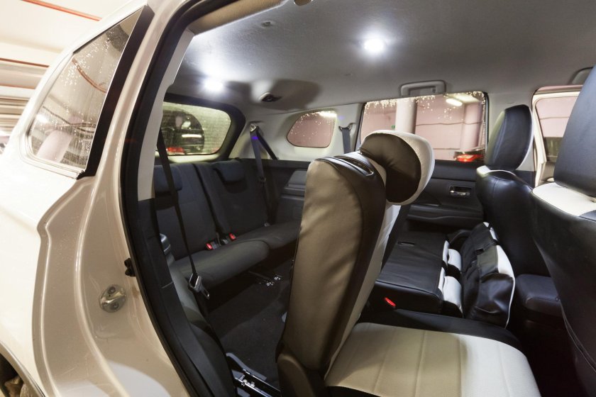Mitsubishi Outlander третий ряд сидений