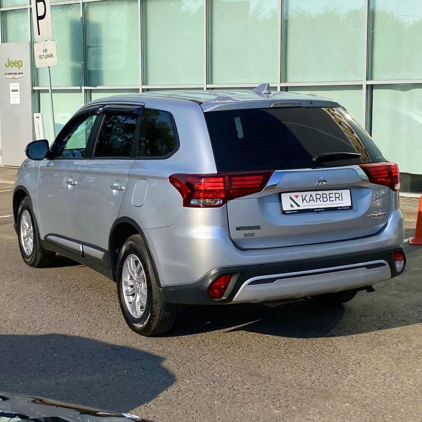 C1219 Mitsubishi Outlander