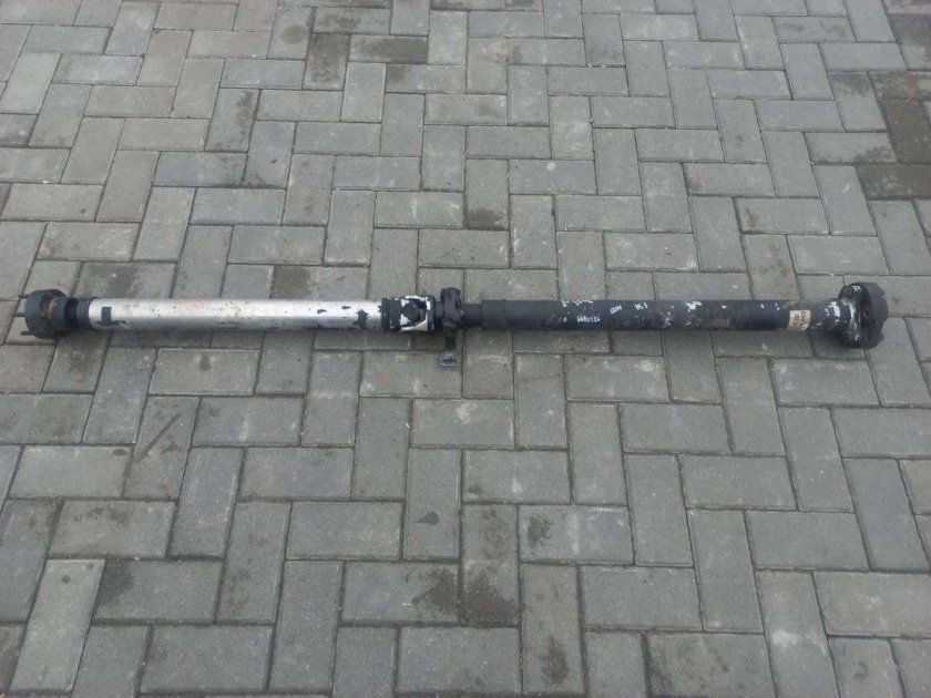 Карданный вал mercedes