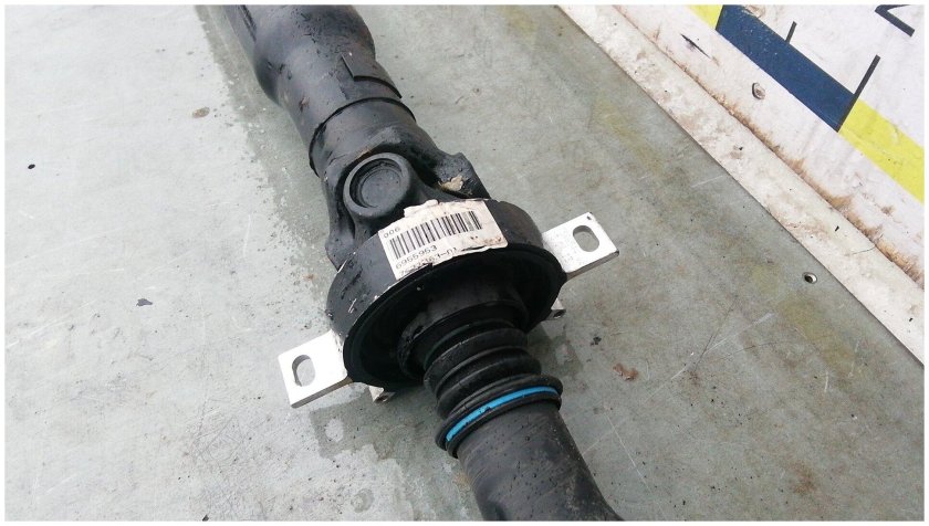 Вал карданный