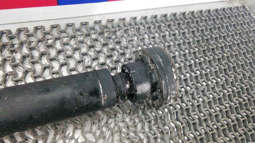 Карданный вал BMW e34