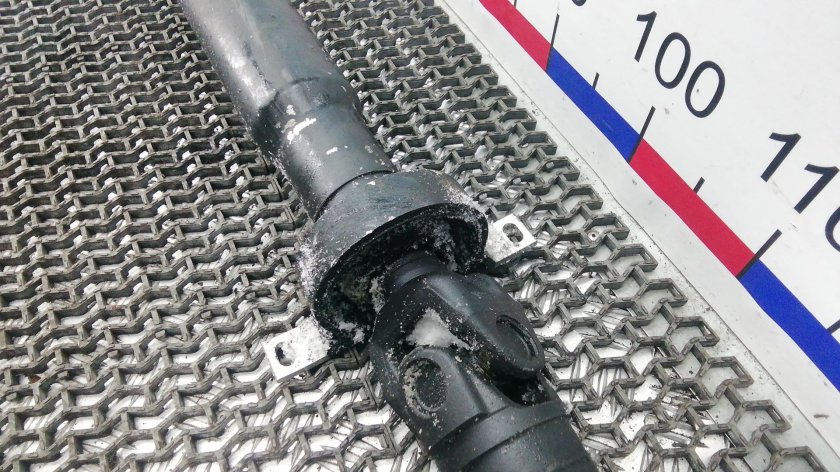 Карданный вал BMW e34