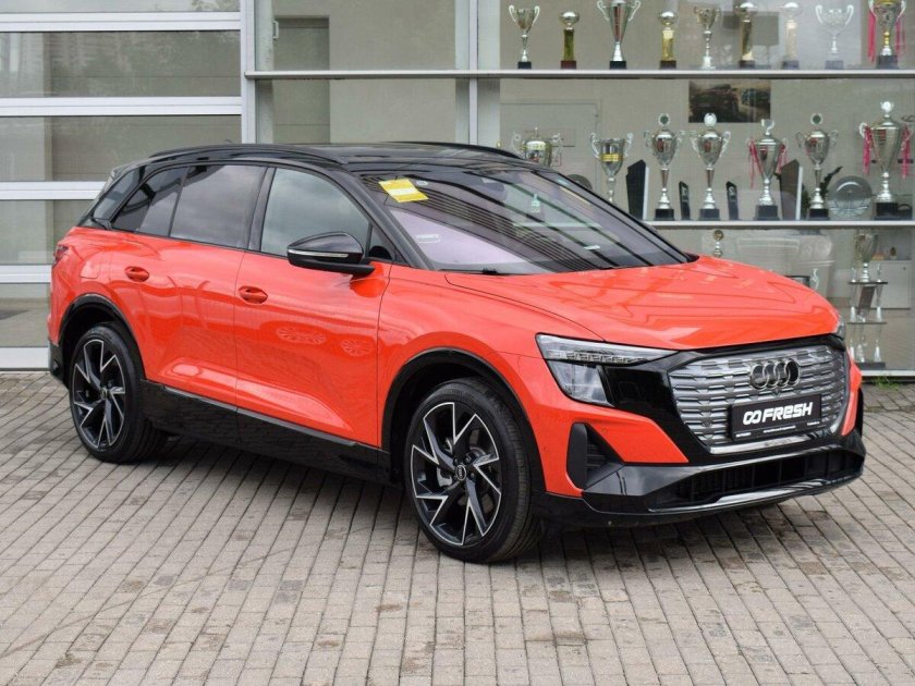 Ауди етрон 2022