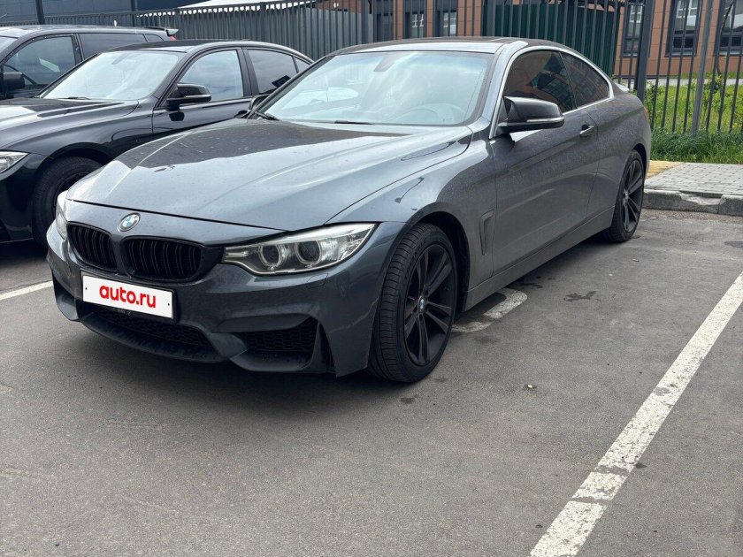 Серая бмв