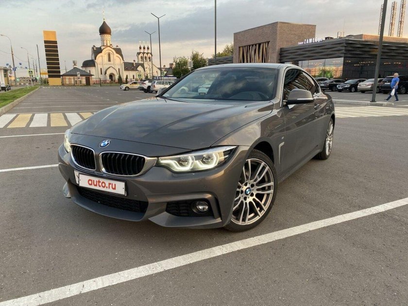 Серая бмв