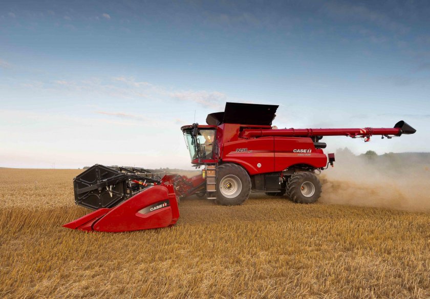 Комбайн Case IH Axial Flow