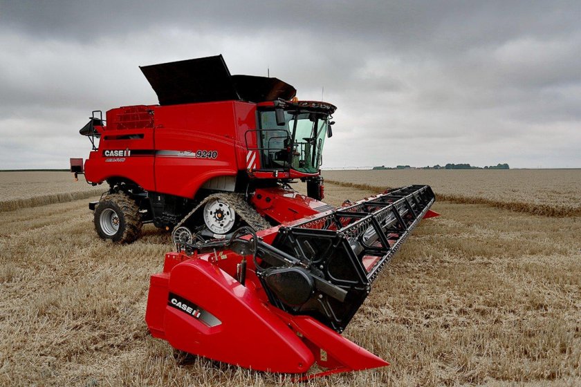 Зерноуборочные комбайны Case IH