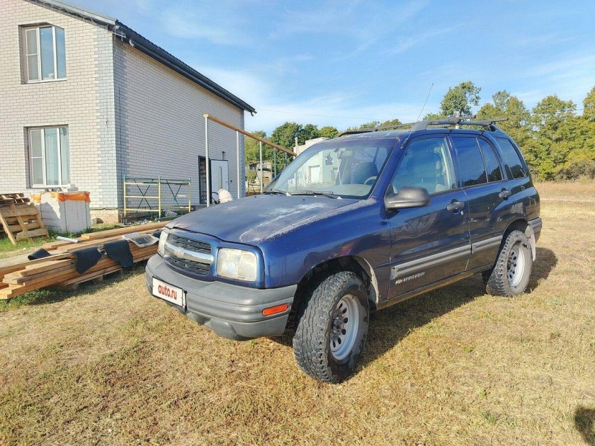 Шевроле трекер 2000