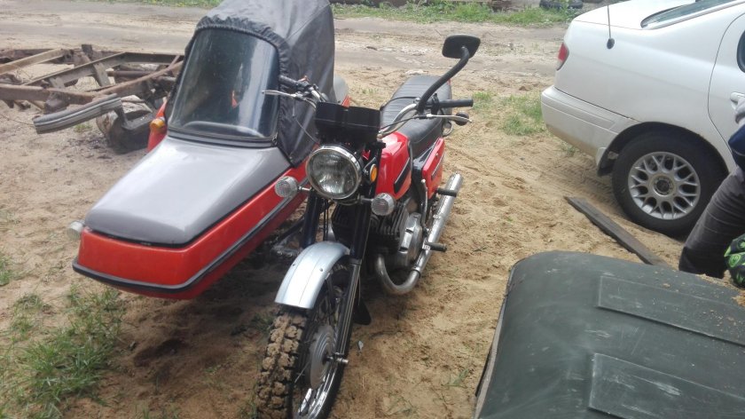 Коляска ИЖ 5 Люкс