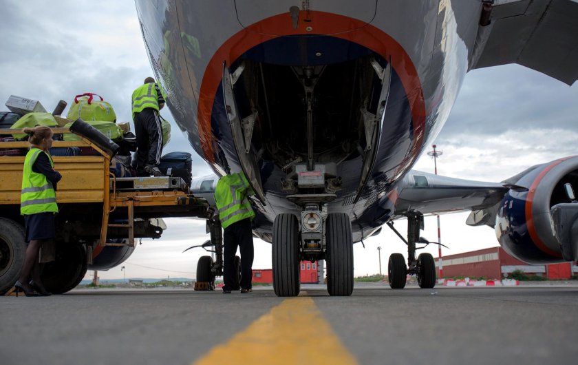 Обслуживание самолета