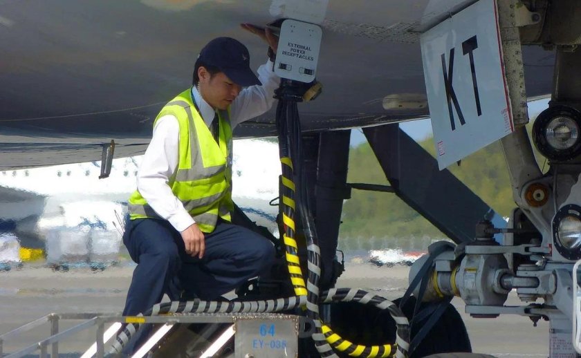 Заправка самолета