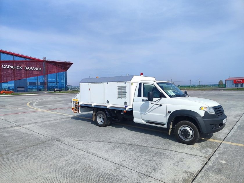 Топливозаправщик аэродромный