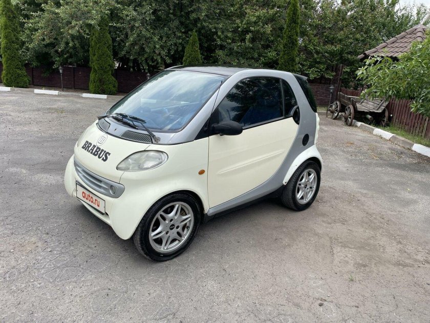Машина smart fortwo
