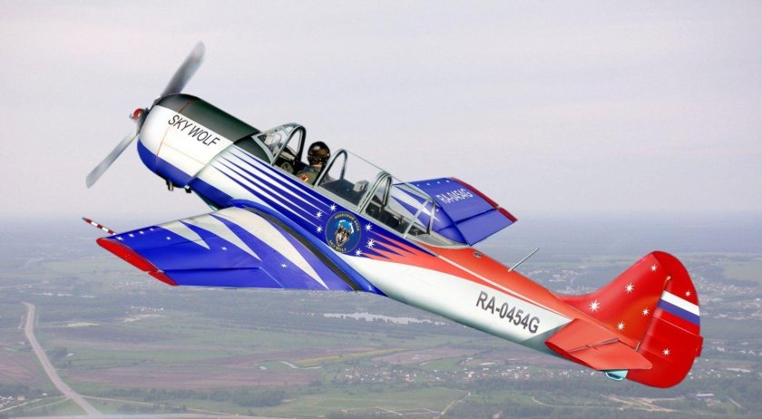 Як-12 биплан