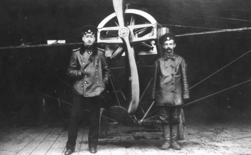 Петр Нестеров мертвая петля