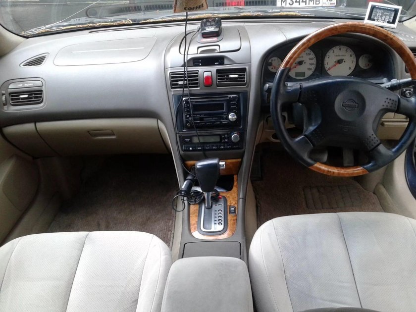 Ниссан Цефиро а33