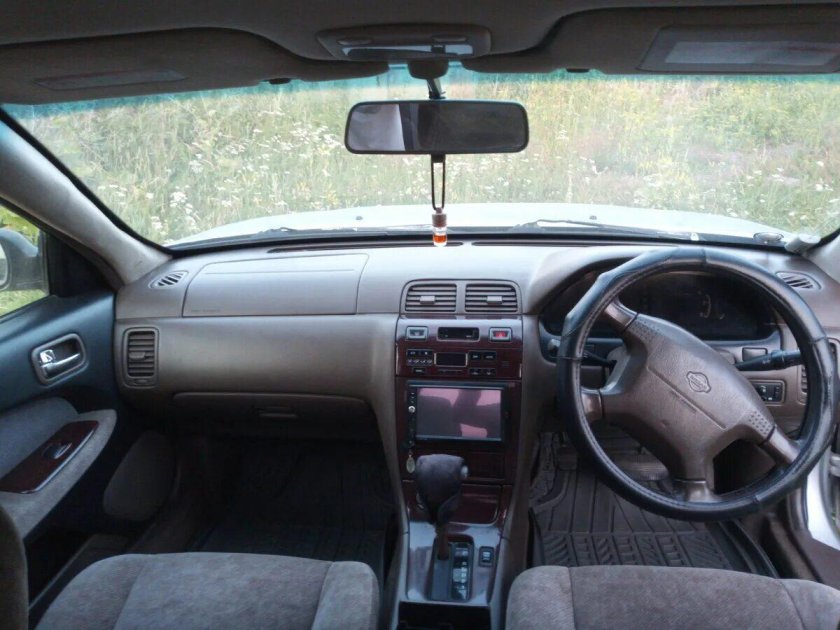 Nissan Cefiro a32 салон