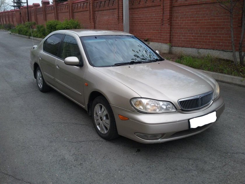 Nissan Cefiro 2001