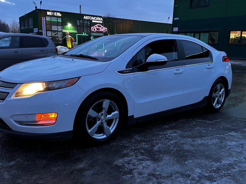 Chevrolet volt 2012