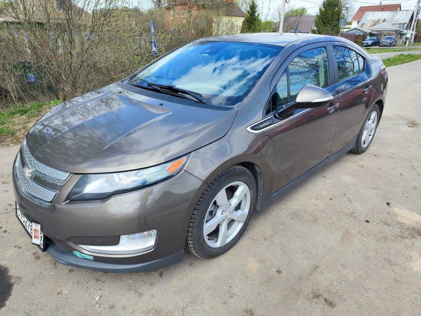 Chevrolet volt 2
